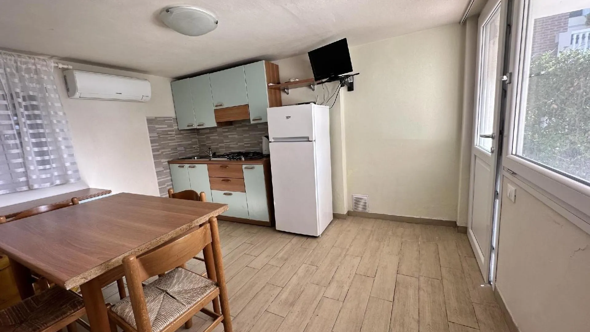 Holiday home Ferienhaus Fuer 4 Personen Ca 30 Qm In Bibione, Adriakueste Italien Bibione Und Umgebung Villa